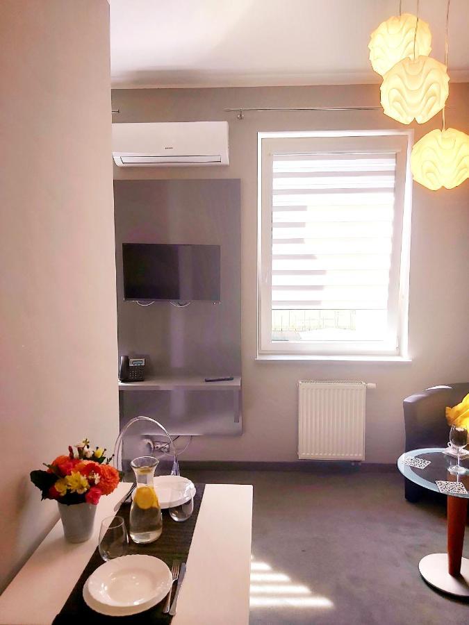 Vigo Hotel Лодзь Екстер'єр фото