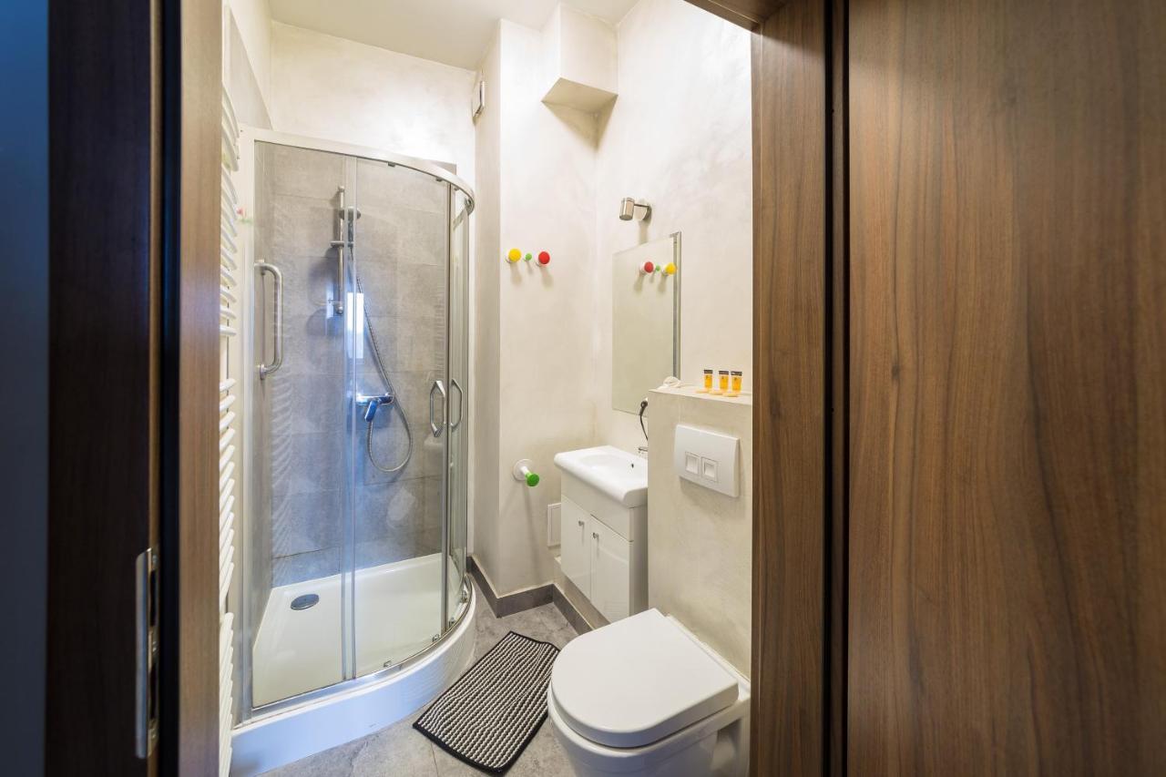 Vigo Hotel Лодзь Екстер'єр фото