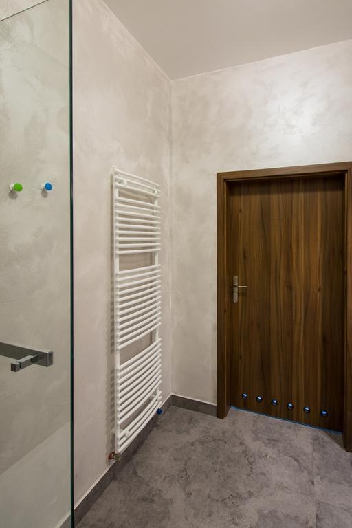 Vigo Hotel Лодзь Екстер'єр фото